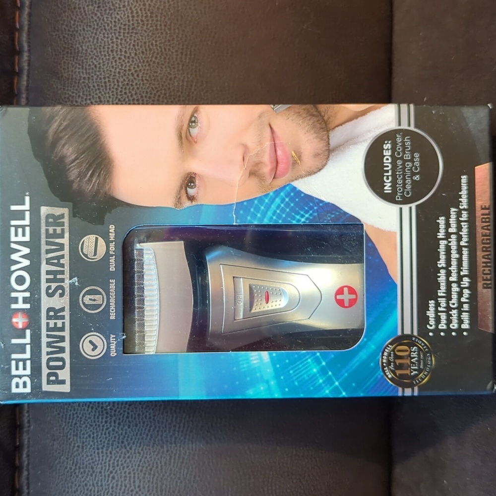 Bell + Howell Rechargable Power Shaver, NWT
